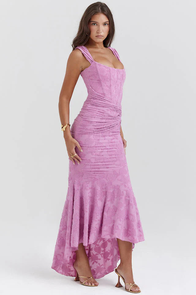 BÉLLEBOUTIQUE Elegant Waist Dress