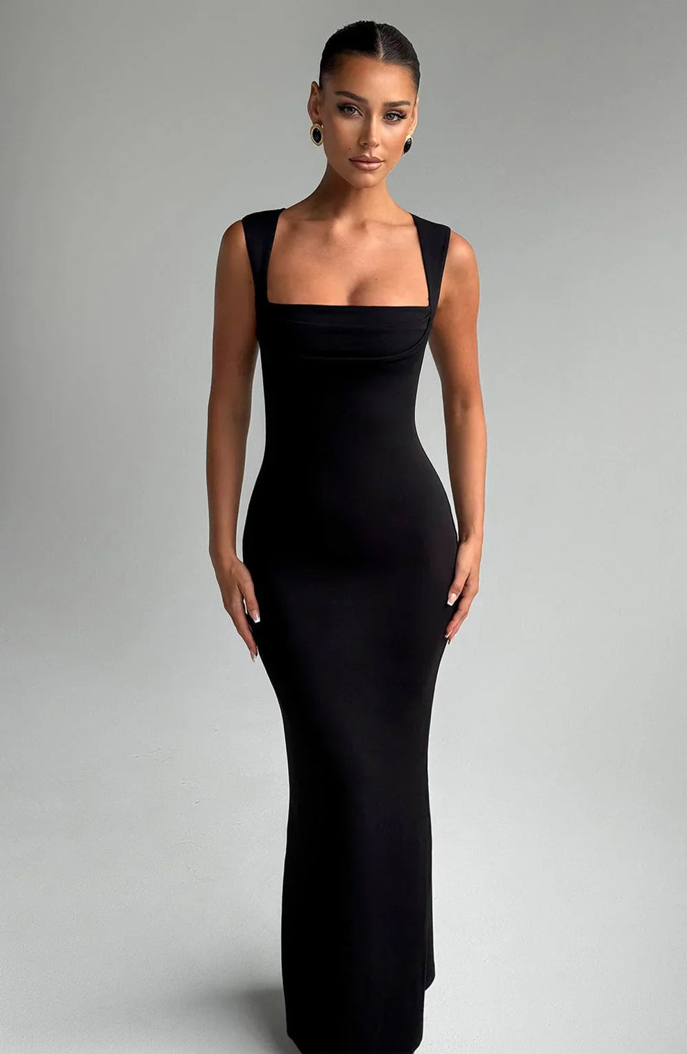 BÉLLEBOUTIQUE Maxi Dress