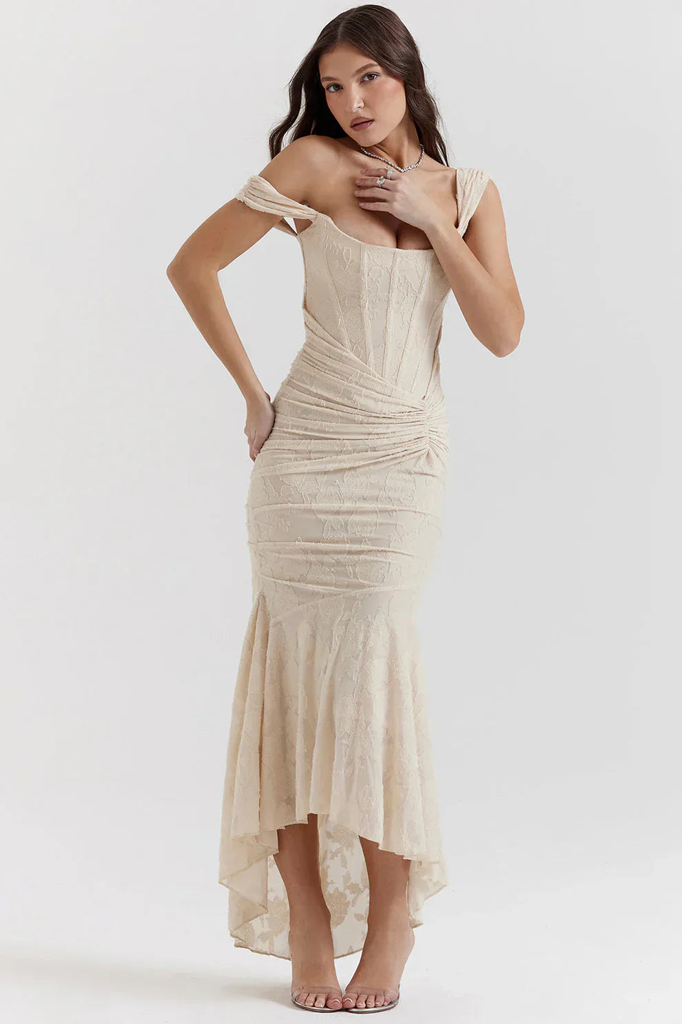 BÉLLEBOUTIQUE Elegant Waist Dress