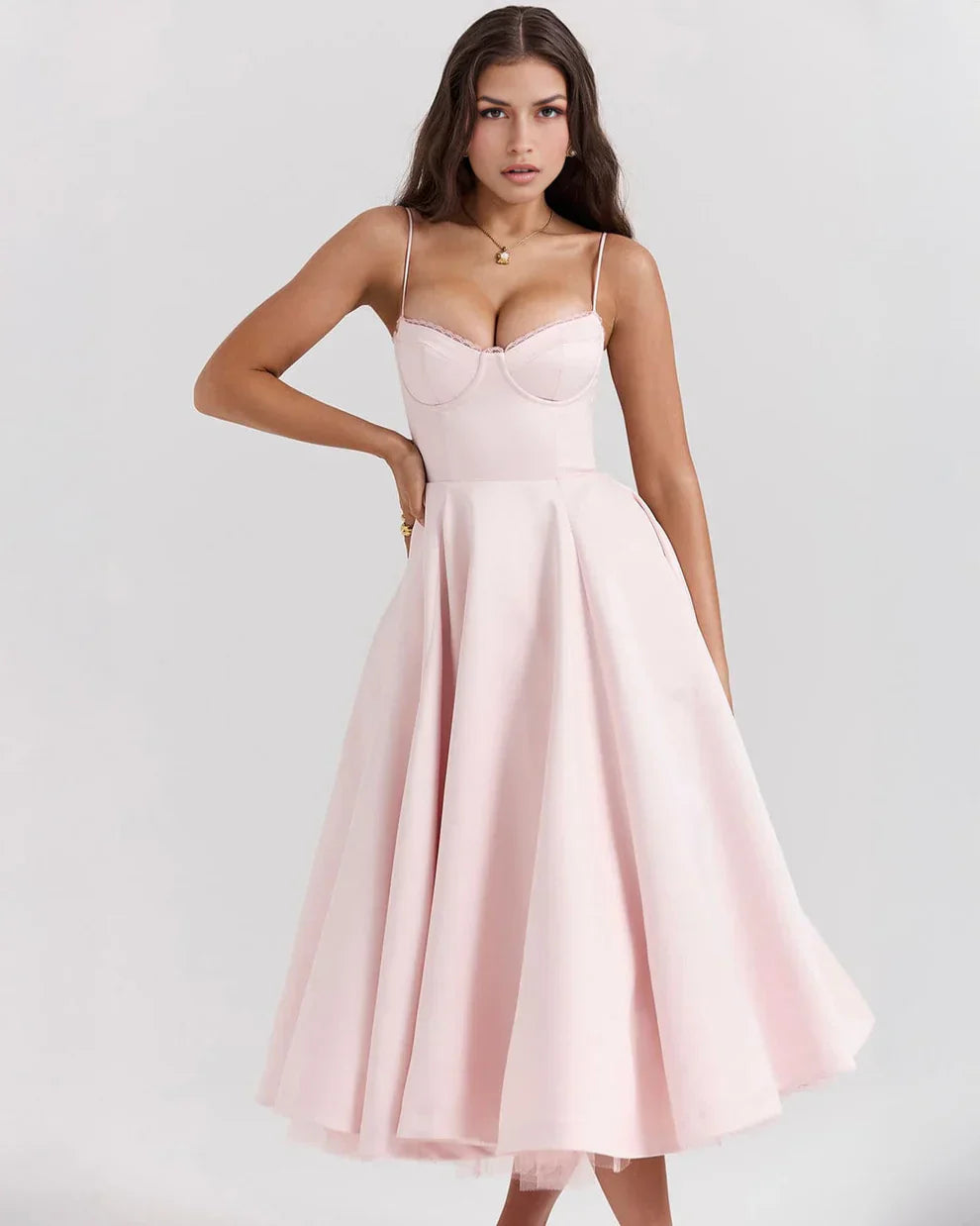 BÉLLEBOUTIQUE Arela Midi Dress