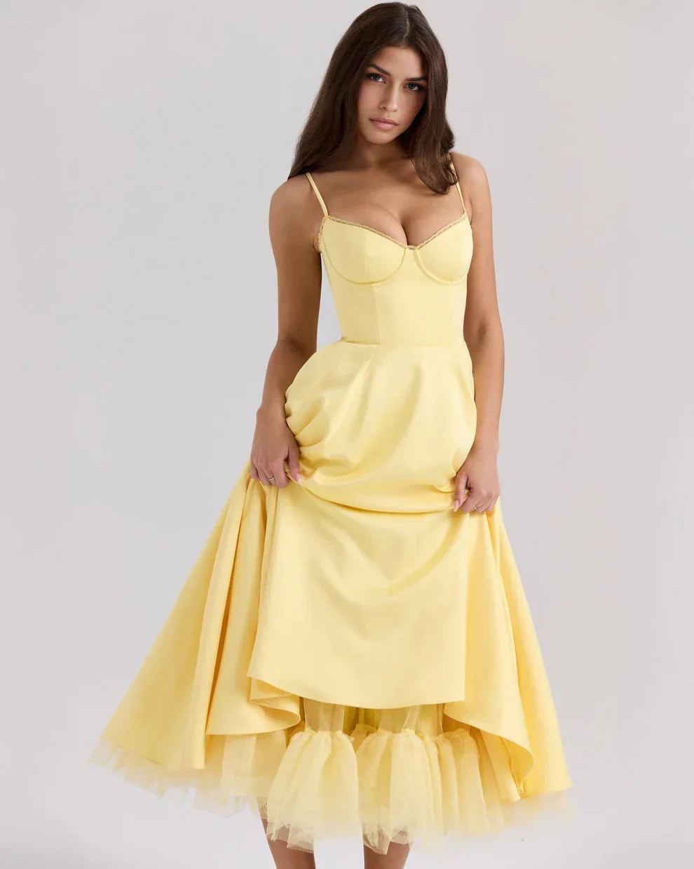 BÉLLEBOUTIQUE Arela Midi Dress