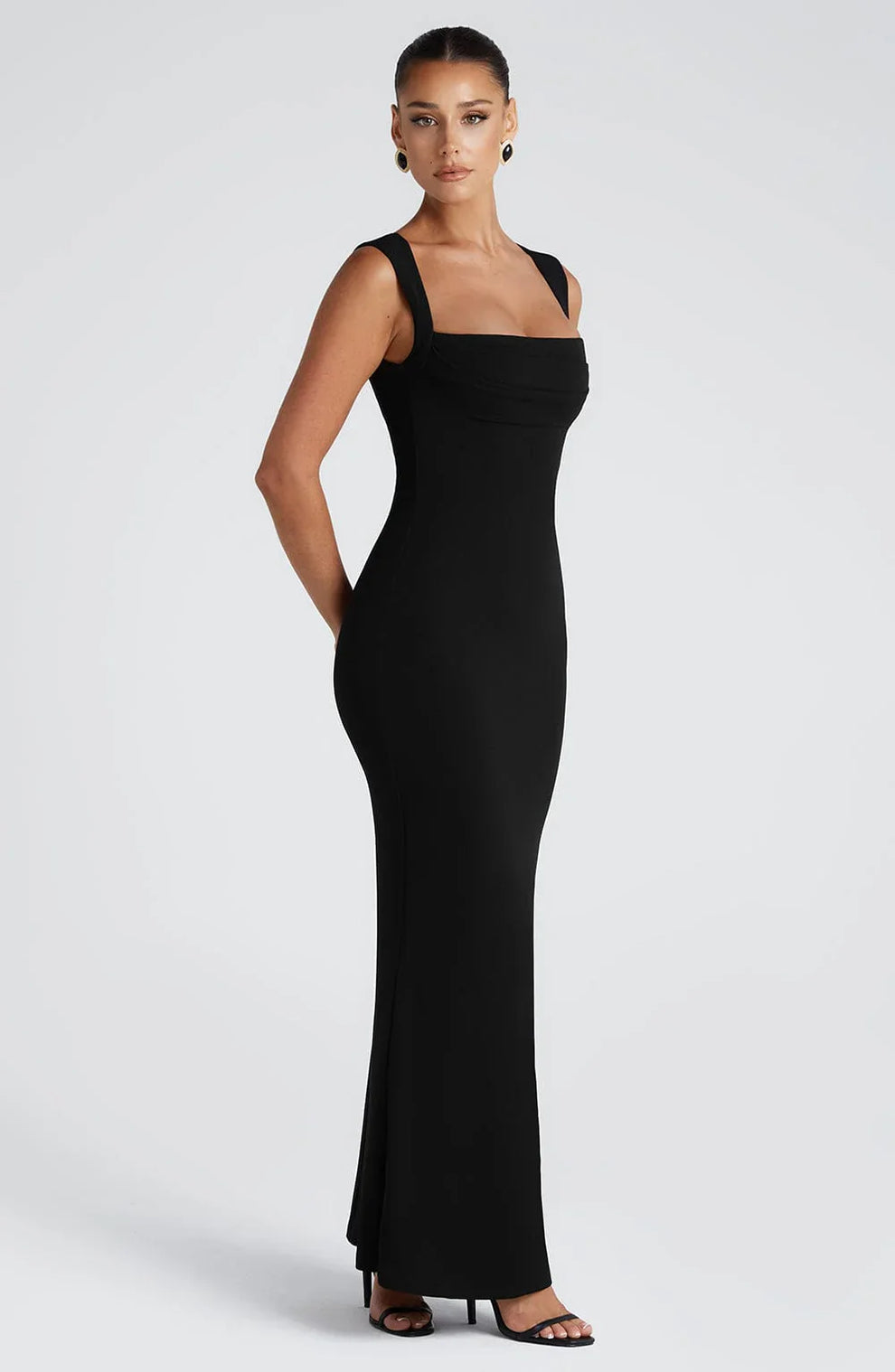 BÉLLEBOUTIQUE Maxi Dress