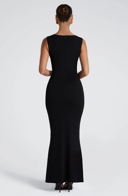 BÉLLEBOUTIQUE Maxi Dress