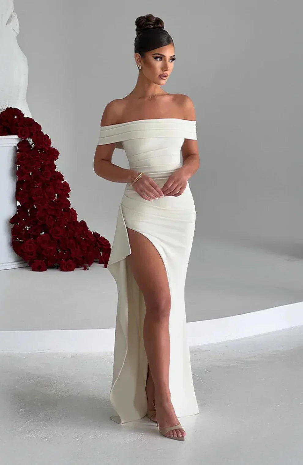 BÉLLEBOUTIQUE Centré Maxi Dress