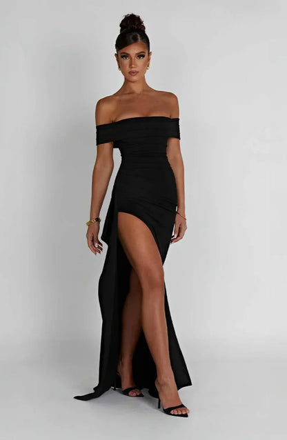 BÉLLEBOUTIQUE Centré Maxi Dress