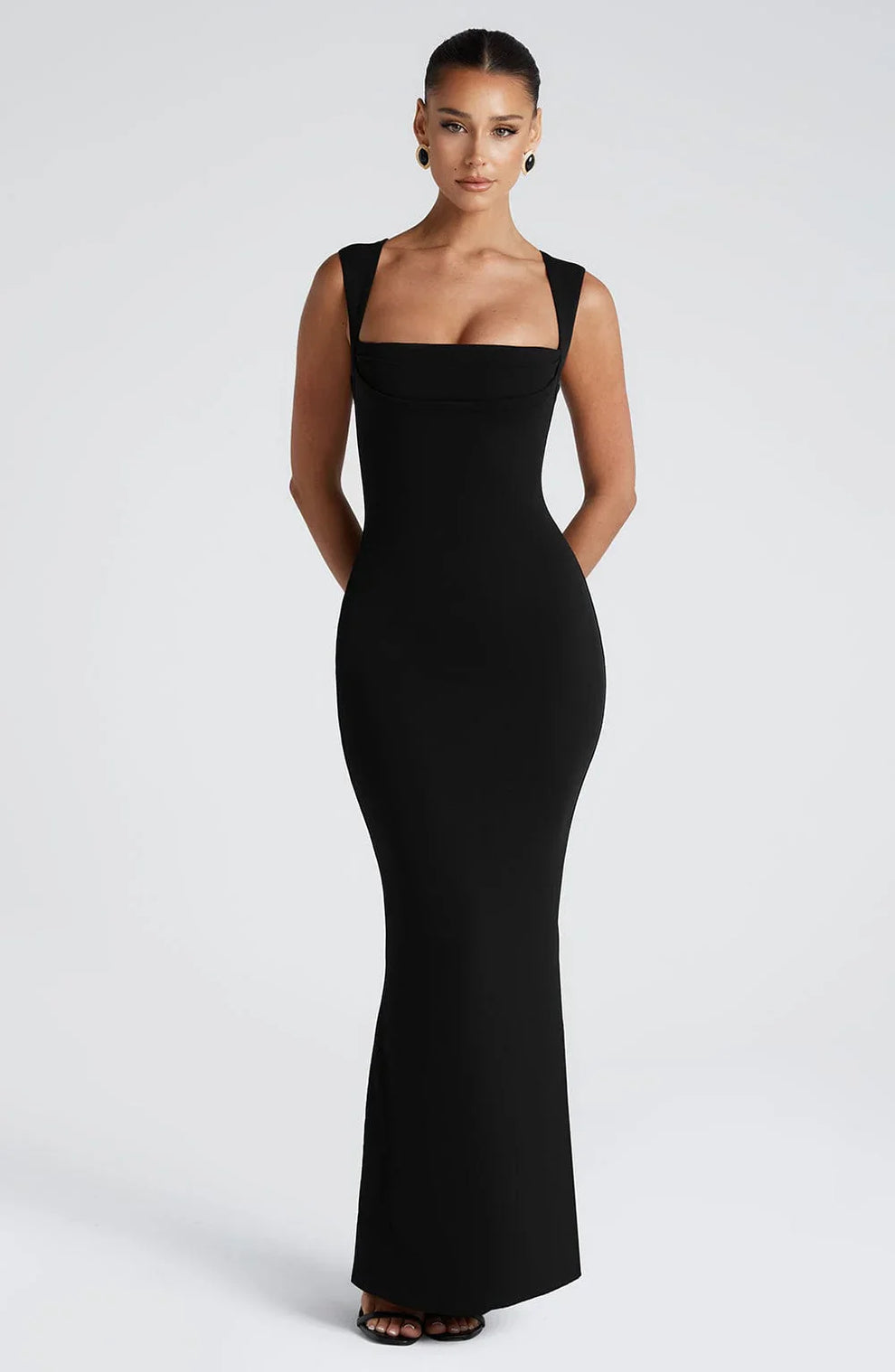 BÉLLEBOUTIQUE Maxi Dress