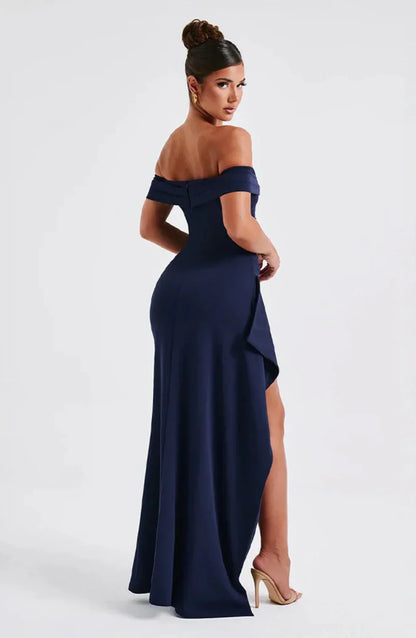 BÉLLEBOUTIQUE Centré Maxi Dress