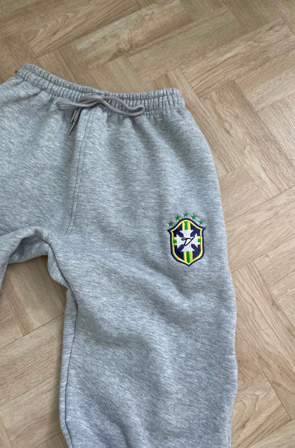 ,,BRAZIL“ GREY TRACKSUIT (UNISEX)